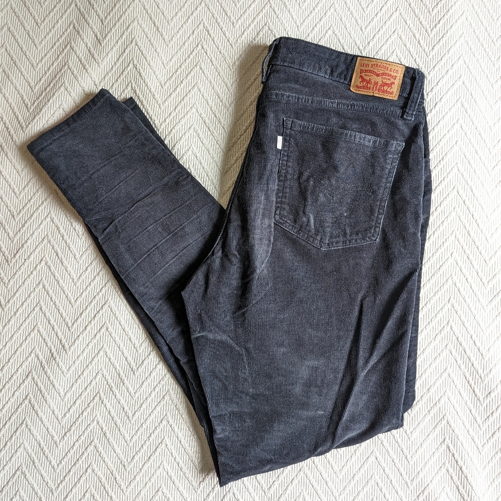 Levi's Cords, Size 32W 32L
